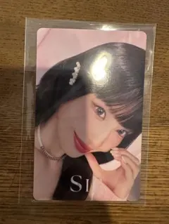 TWICEモモ カラコン付属トレカ