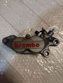 brembo 40mmピッチ チタンカラーのサムネイル