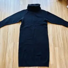ユニクロ　スフレヤーンオフタートルネックワンピース