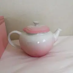 Item thumbnail for item 0fe356d6-7049-4ae4-b3a1-68297a45969b