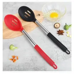 シリコーン 穴あきスプーン キッチン用品 2点セット 紅＆黒のサムネイル