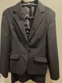 洋服の青山　レディーススーツ11号