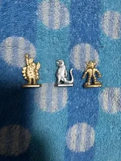 フエラムネ 新品 怪獣３体セット