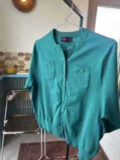 CABAN グリーン 半袖カーディガン ボタン付き