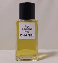 香水　シャネル　CHANEL　N°19　オーデコロン　50ml　フランス製