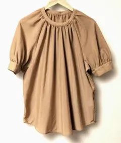 美品☆UNITED ARROWS パフスリーブ カットソー ブラウンカーキ | Mercari