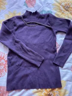 パープルリブ編みハイネックセーター