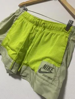 NIKE ナイキ ネオンカラー ショートパンツ レディース XL