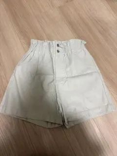 OLIVE des OLIVE レザーショートパンツ
