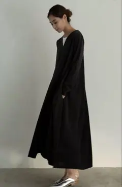 5/5までの出品！marjour PONTE DRESSのサムネイル