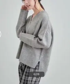 DRESKIP深Vネックゆるニット　グレー　フリーサイズ