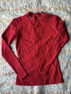 アンダーアーマー　インナー　Mサイズ