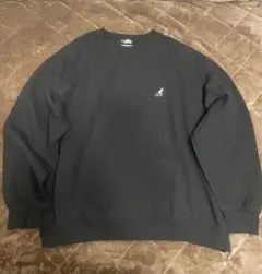 ブラック刺繍ロゴクルーネックスウェット