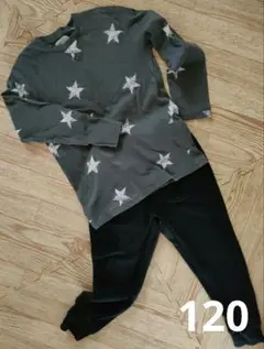 GU黒スウェットパンツ＆Zara Kidsグレー長袖Tシャツセット　サイズ120
