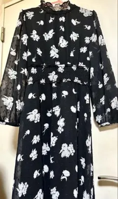 クチュールブローチ　ロングワンピース　黒