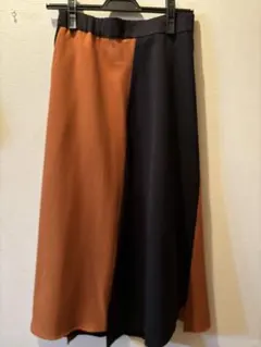 お値下げ新品グランターブルアシンメトリースカート