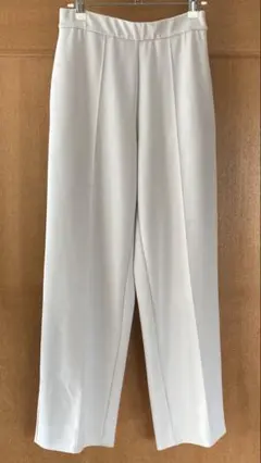 UNIQLO　ストレッチダブルフェイスストレートパンツ