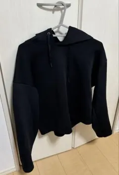 【ユニクロ】黒 フード付き スウェットパーカー