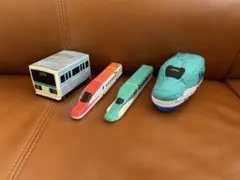 プラレール おもちゃ 車両4両セット ぬいぐるみ 電車 はやぶさ こまち