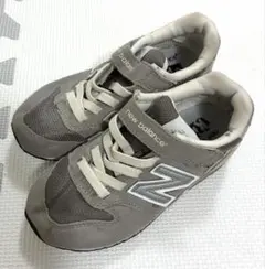 ニューバランス　スニーカー　17cm