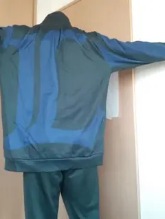 Item thumbnail for item 3443adad-c8ea-4e8e-9ff9-6ae81ed4db64