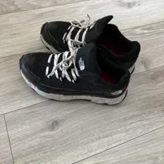 ノースフェイス シューズ