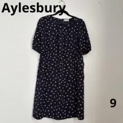 Aylesbury ネイビー 花柄 半袖 ひざ丈ワンピース