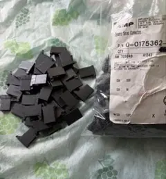 AMP DynamicSeries Connectors 0175362 50個のサムネイル