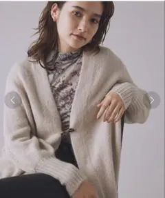 LILY BROWN アイボリー モヘアニットカーディガン