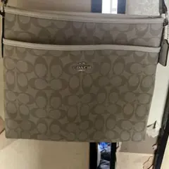 COACH シグネチャー ショルダーバッグのサムネイル
