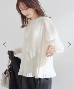 【タグ付き新品】VIS 洗える シフォンプリーツブラウス エクリュ