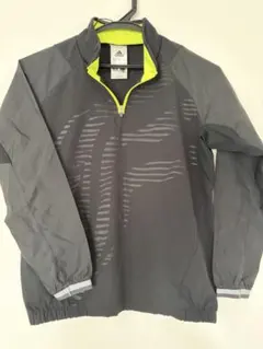 adidas ハーフジップ ウィンドブレーカーピステブラック/ライム⭐︎１３０cm