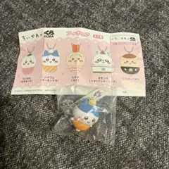 ちいかわ くら寿司 フィギュア ハチワレ サーモンマヨ