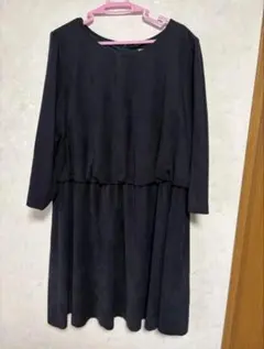 ローズティアラ 46 2XL 濃紺 膝下ワンピース 大きいサイズ フォーマルのサムネイル