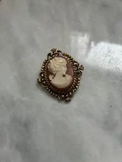 ヴィンテージ　カメオブローチ