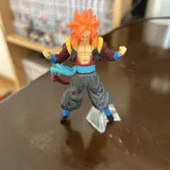 ドラゴンボールHG 超サイヤ人ゴジータ4フィギュア