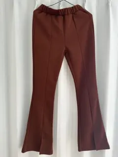 ブラウン フレアパンツ Mサイズ スリット入り