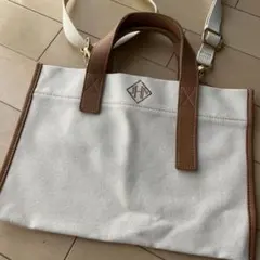 ジェイエヌハーツ　トートバッグ ベージュ×ブラウン