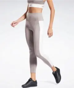 Reebok レギンス ヨガパンツ タイツ