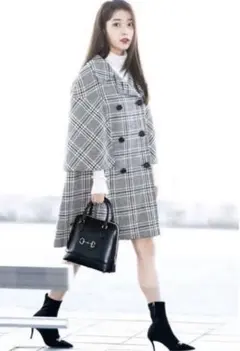 タイムsail❣️タグ付き新品未使用GUCCI ポンチョ　ケープ　コート マント 楽天市場】グッチ ポンチョの通販