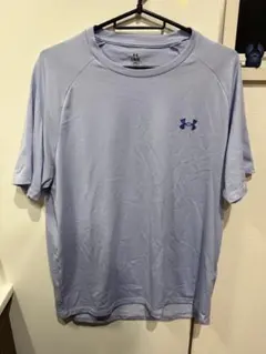 UNDER ARMOUR トレーニングシャツ