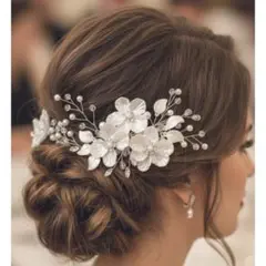 花 モチーフ 白 ヘアアクセサリー クリスタル キラキラ 卒業式 披露宴
