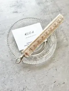 再販/NO.73 インド刺繍リボン　スマホハンドストラップ