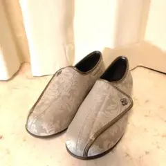 Item thumbnail for item 02d0f389-823e-4a8f-a7c6-34c4e403f4f7