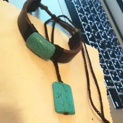 ターコイズ 天然石系 ネックレス レザーブレスレット ストーン２点 最安