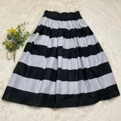 Maglie par ef-deサイズ7 フレアスカート 黒とグレーのストライプのサムネイル