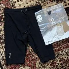 On Race Tights Half ブラック S 美品のサムネイル
