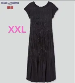 イネス×UNIQLOコラボ　サテンツイストプリーツワンピース　黒