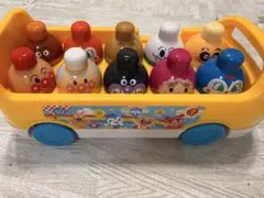 バンダイ かぞえてつみつみバス　アンパンマン