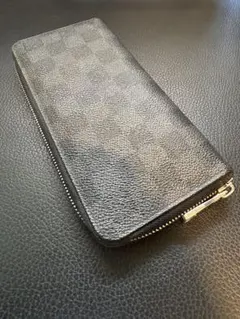 LOUIS VUITTON ダミエ ジッピーウォレット